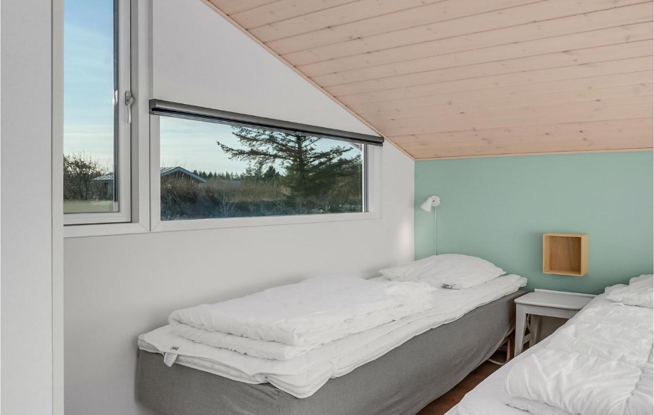 Nice Home In Lkken With 4 Bedrooms, Sauna And Wifi Gronhoj  Eksteriør billede